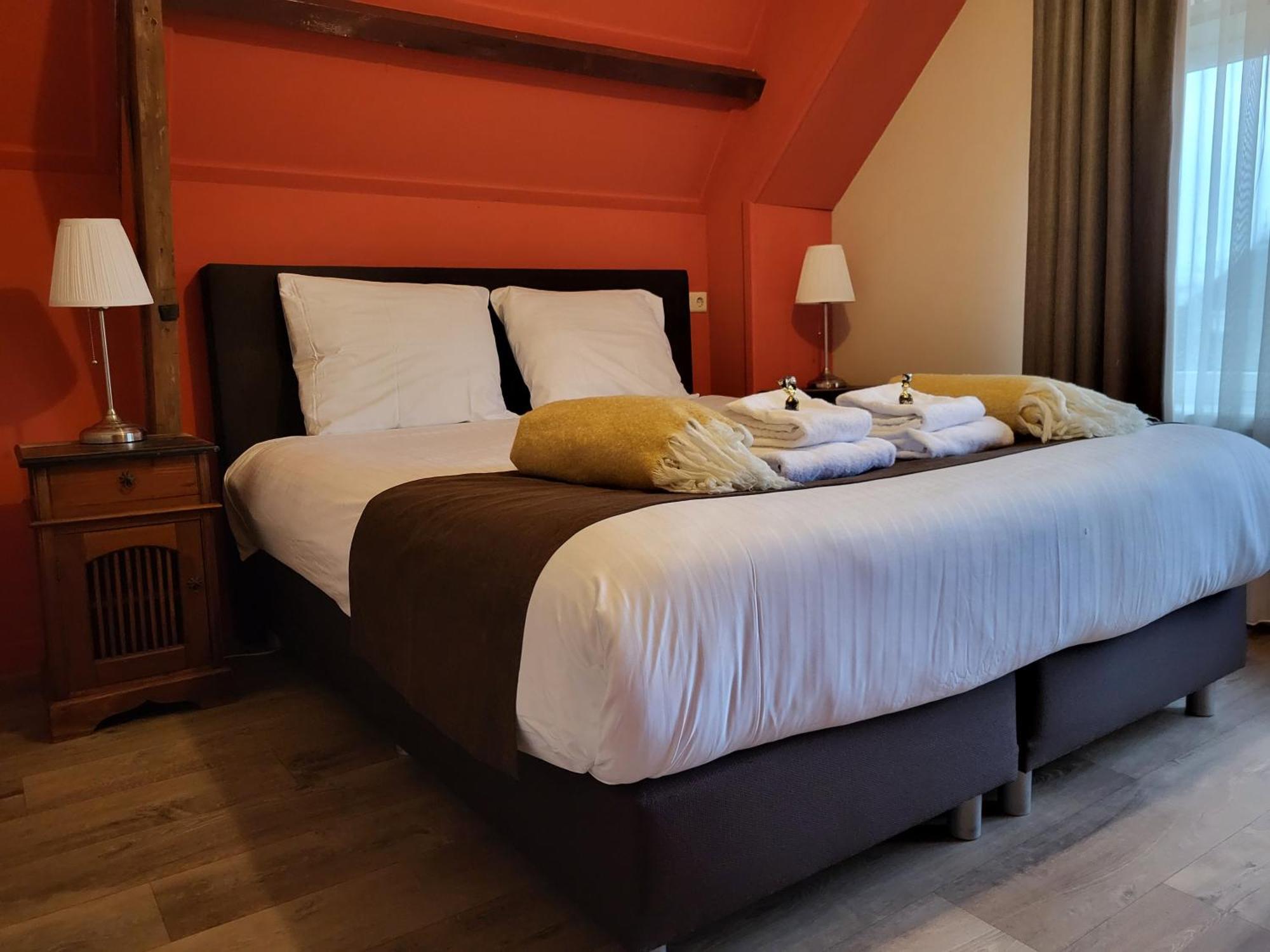 סלוטן Hotel Stedswal מראה חיצוני תמונה