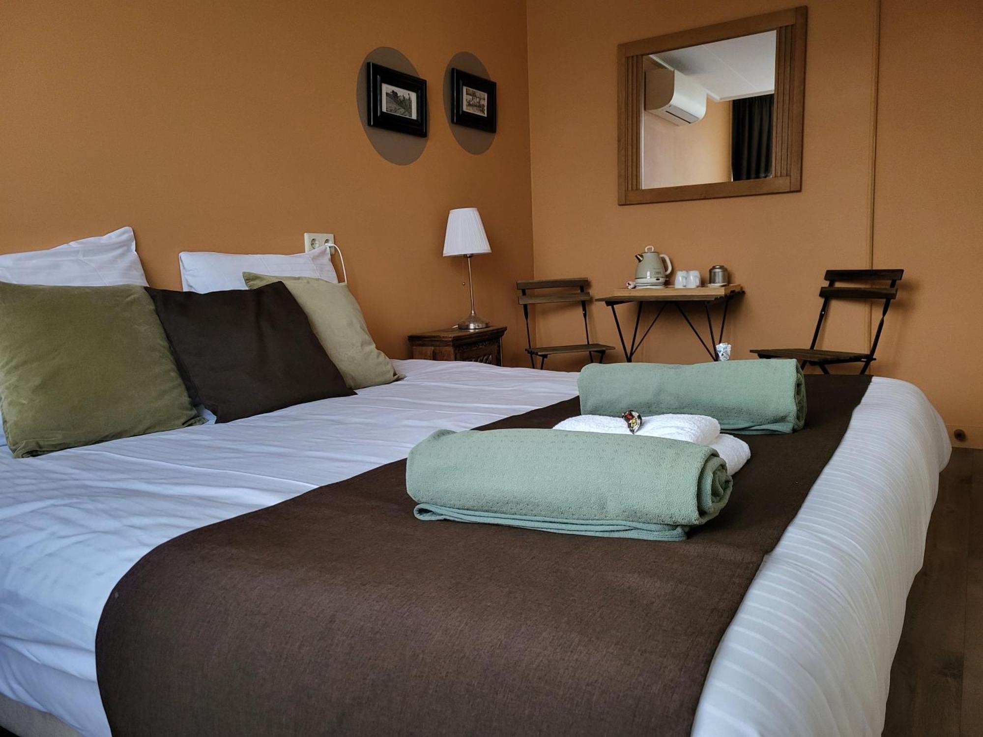 סלוטן Hotel Stedswal מראה חיצוני תמונה